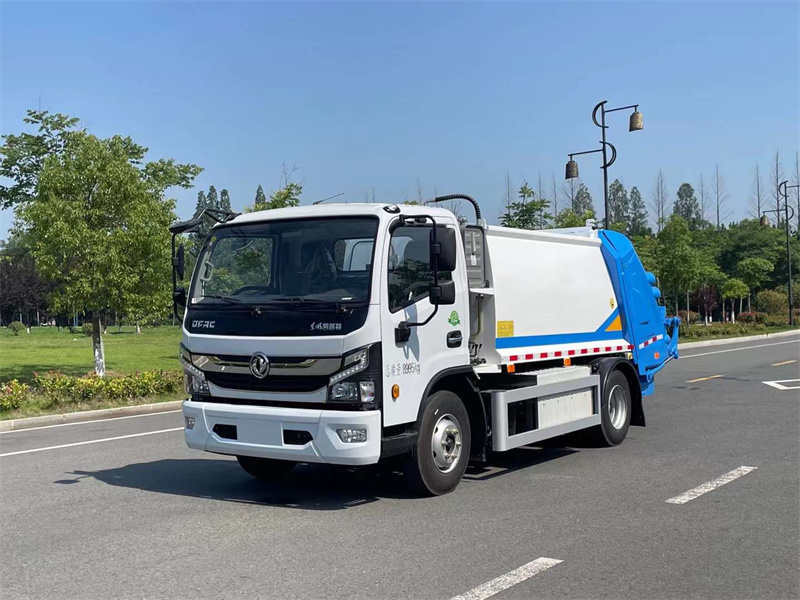 電動(dòng)8方壓縮垃圾車 (2).jpg